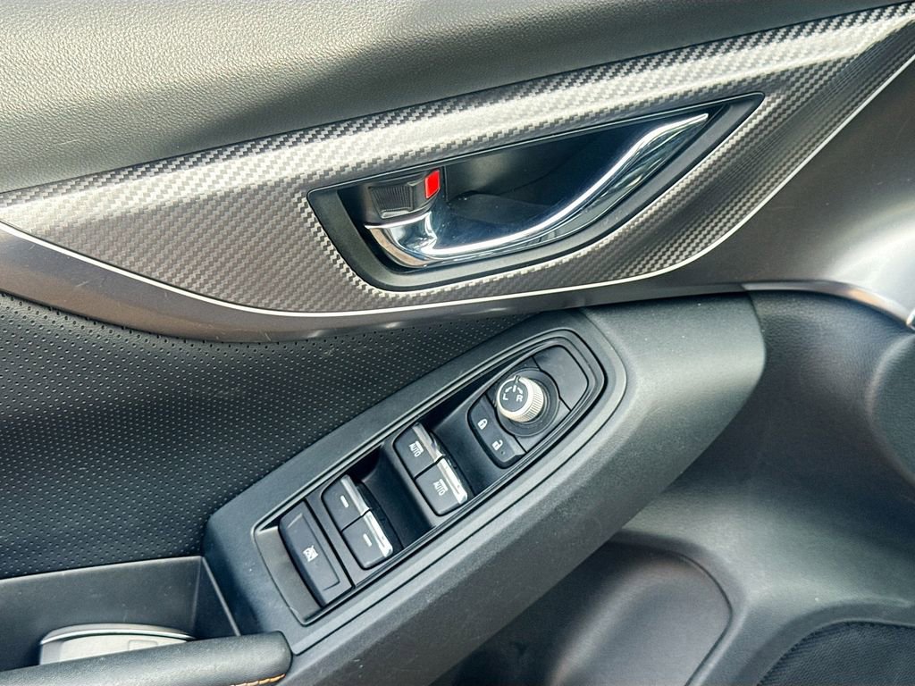 Used 2023 Subaru Crosstrek 2.5i Limited w/ Moonroof Package image 17