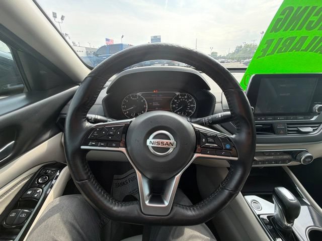 Used 2020 Nissan Altima 2.5 SV AWD/4WD image 39
