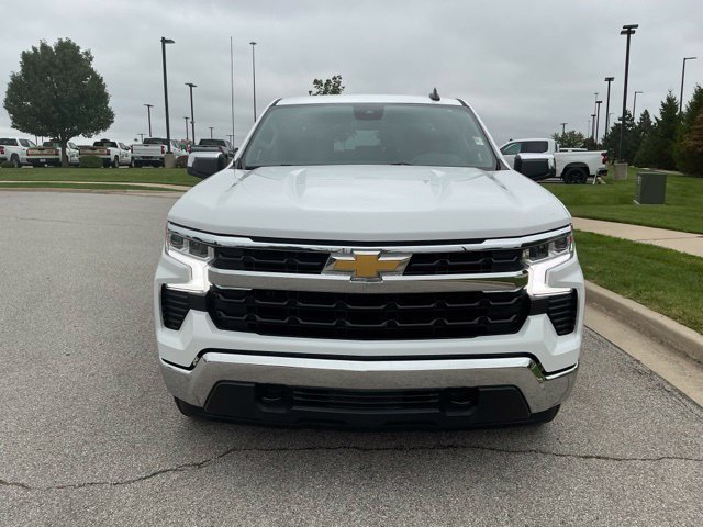 Used 2024 Chevrolet Silverado 1500 LT w/ Protection Package AWD/4WD image 9