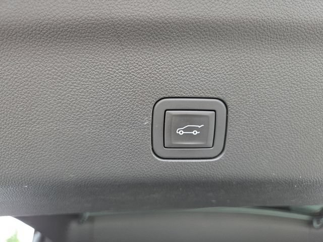 Used 2026 Cadillac Escalade ESV Luxury AWD/4WD image 21