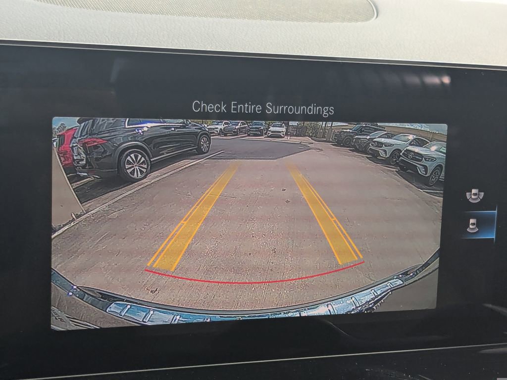 Certified 2023 Mercedes-Benz GLA 250 w/ Premium Package image 8