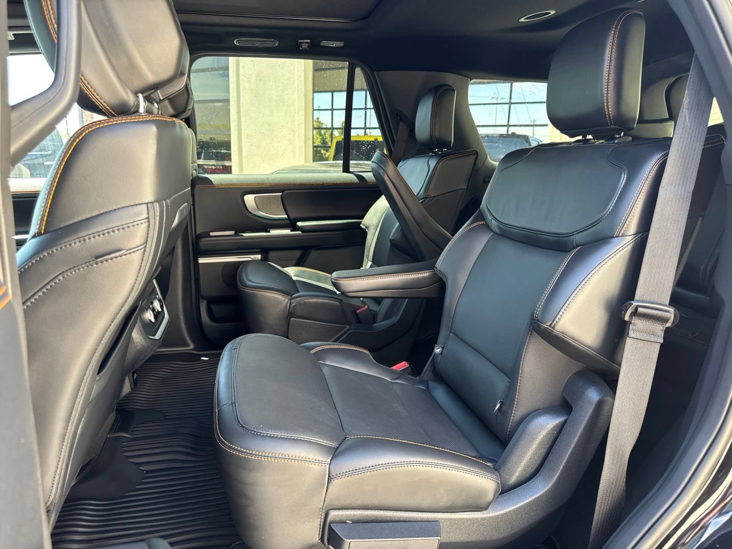 Used 2026 Ford Expedition Tremor AWD/4WD image 19