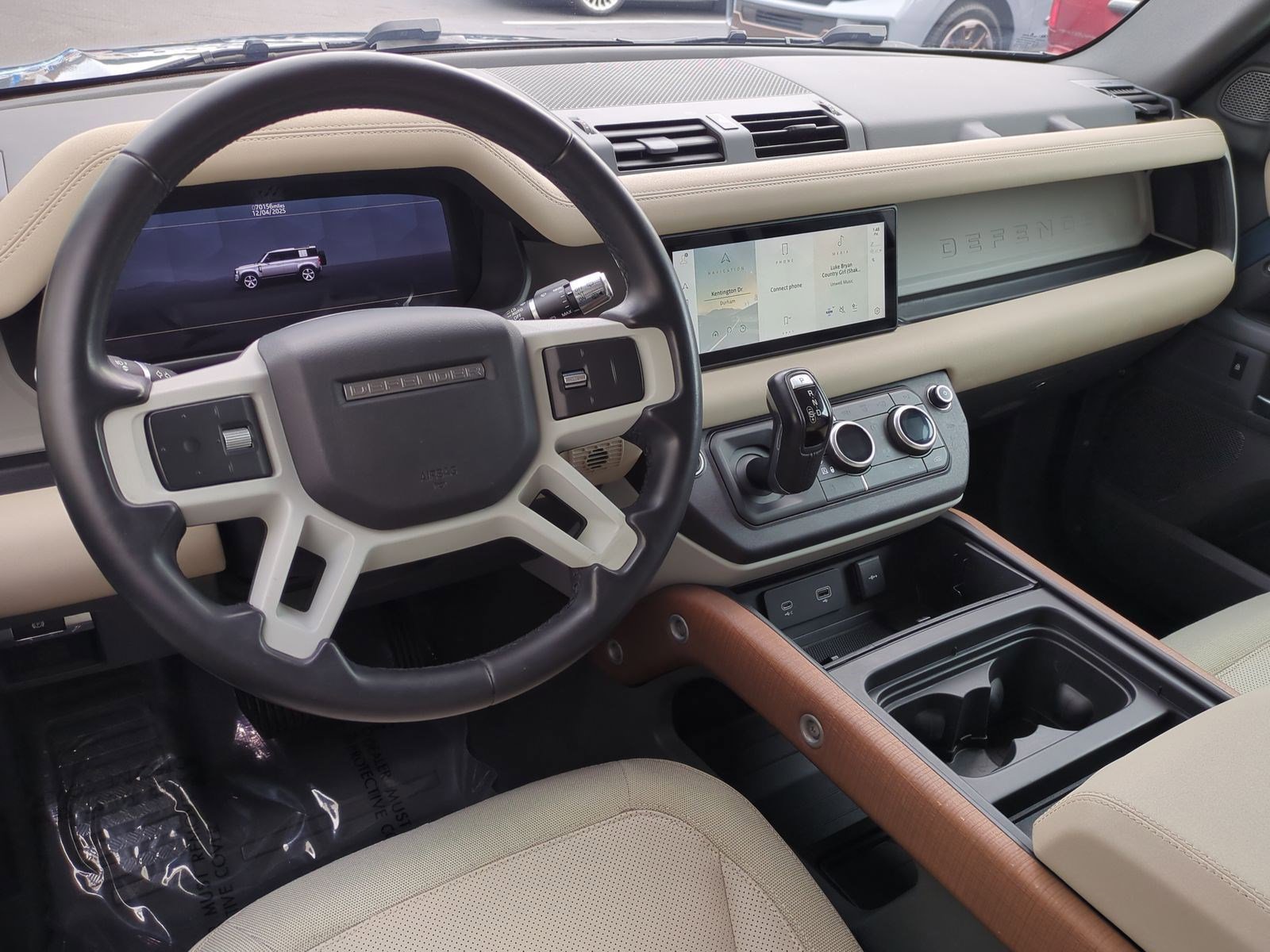 Used 2020 Land Rover Defender 110 S image 29