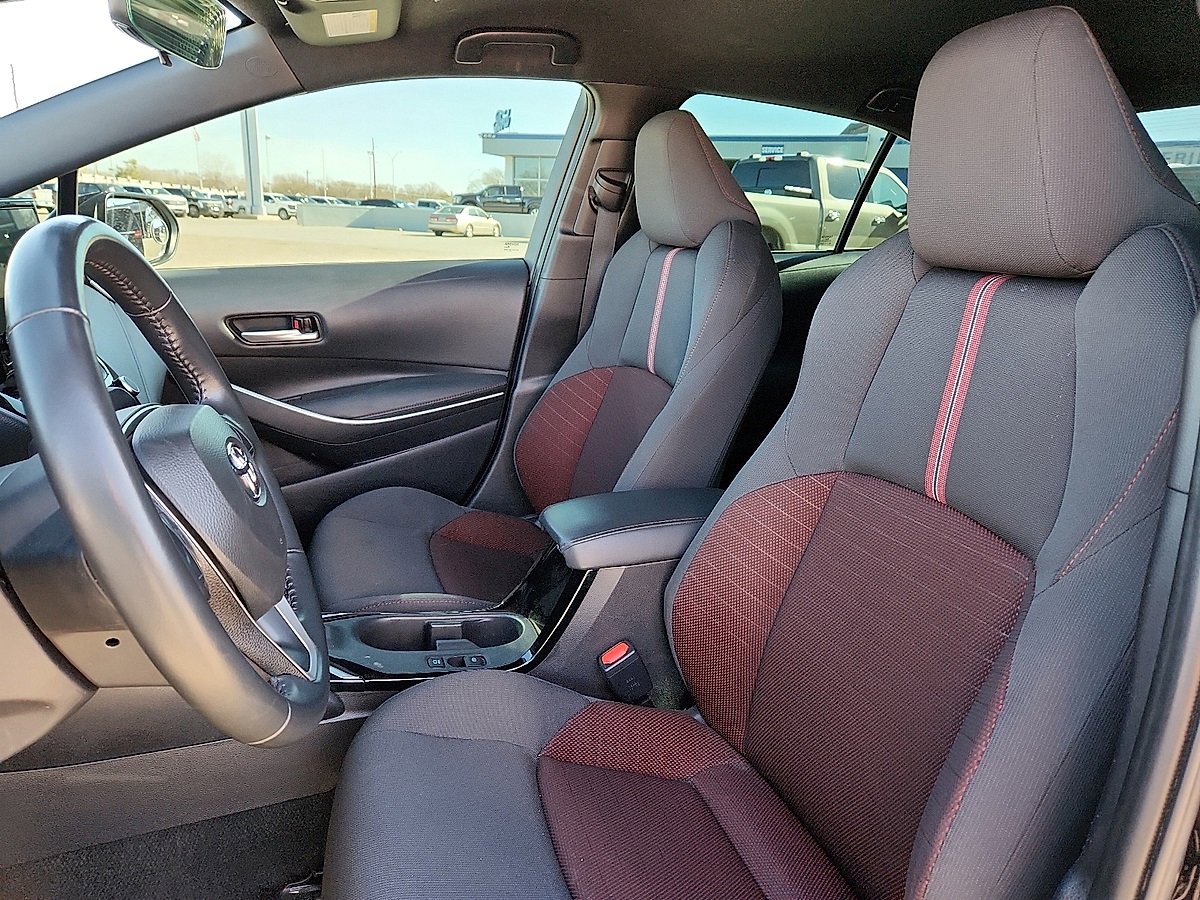 Used 2024 Toyota Corolla SE image 7