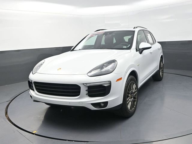 Used 2017 Porsche Cayenne S Platinum AWD/4WD image 5