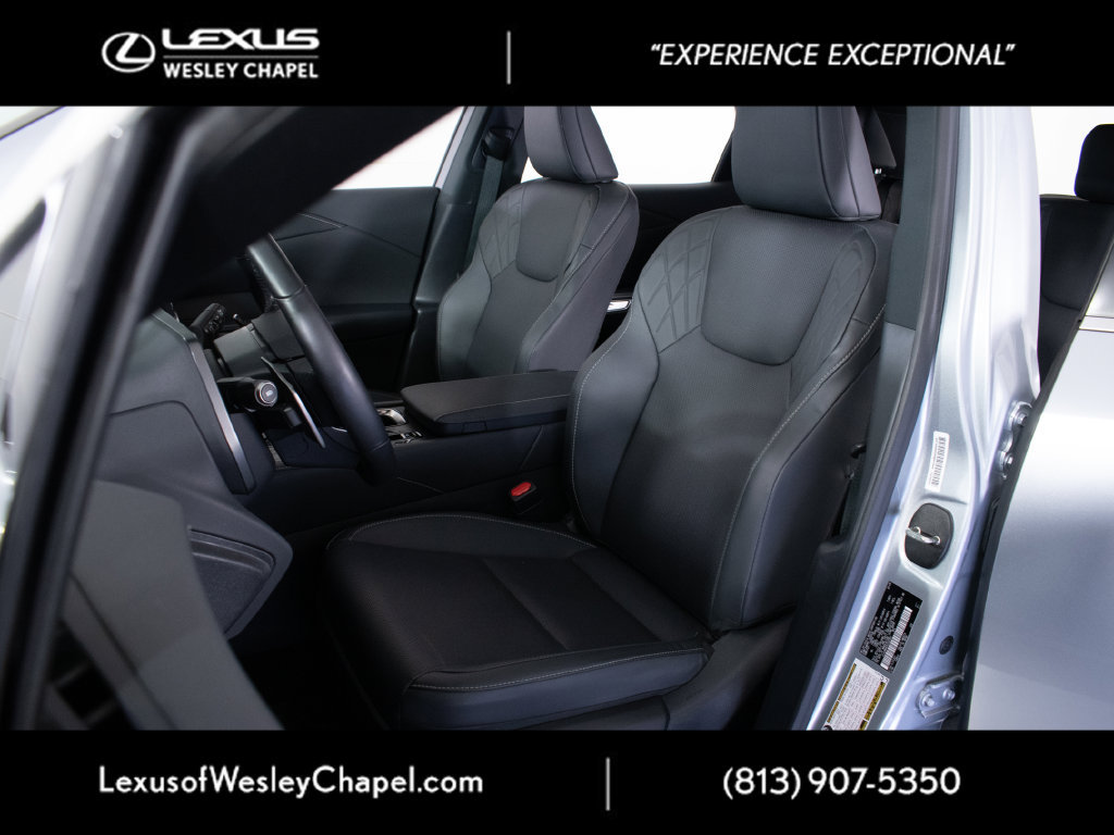 Used 2025 Lexus RX 350 Premium w/ Accessory Package FWD image 12