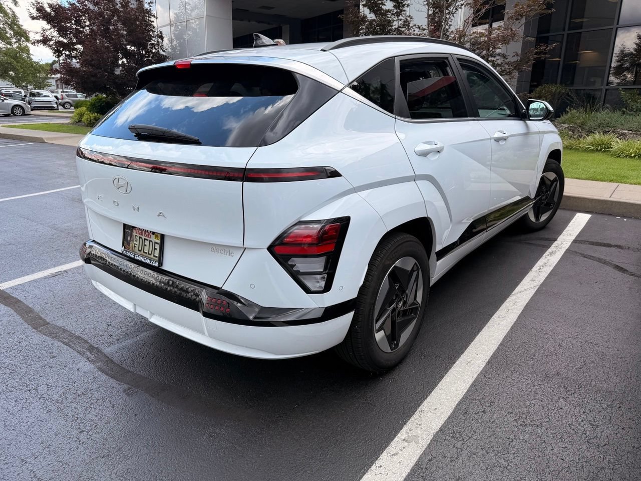 Used 2025 Hyundai Kona Limited FWD image 5