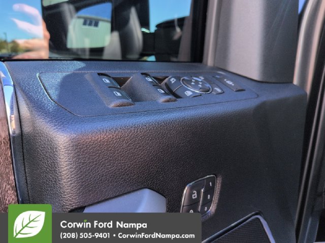 Used 2019 Ford F250 Lariat w/ Lariat Ultimate Package AWD/4WD image 11