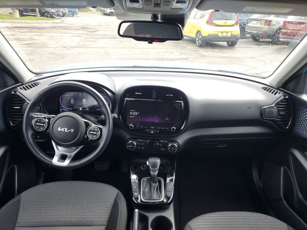 Certified 2023 Kia Soul EX image 25