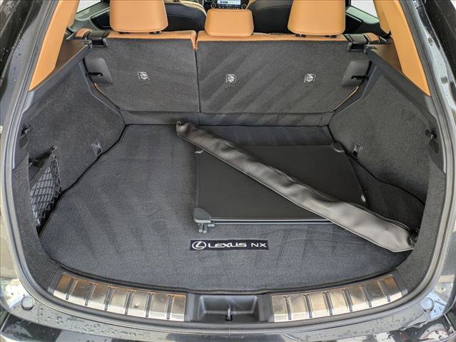 Used 2025 Lexus NX 250 FWD w/ Towing Package (2000 Lbs) image 6