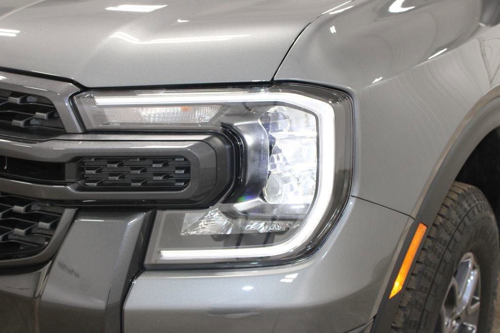 New 2026 Ford Ranger XLT w/ Equipment Group 301A High image 12