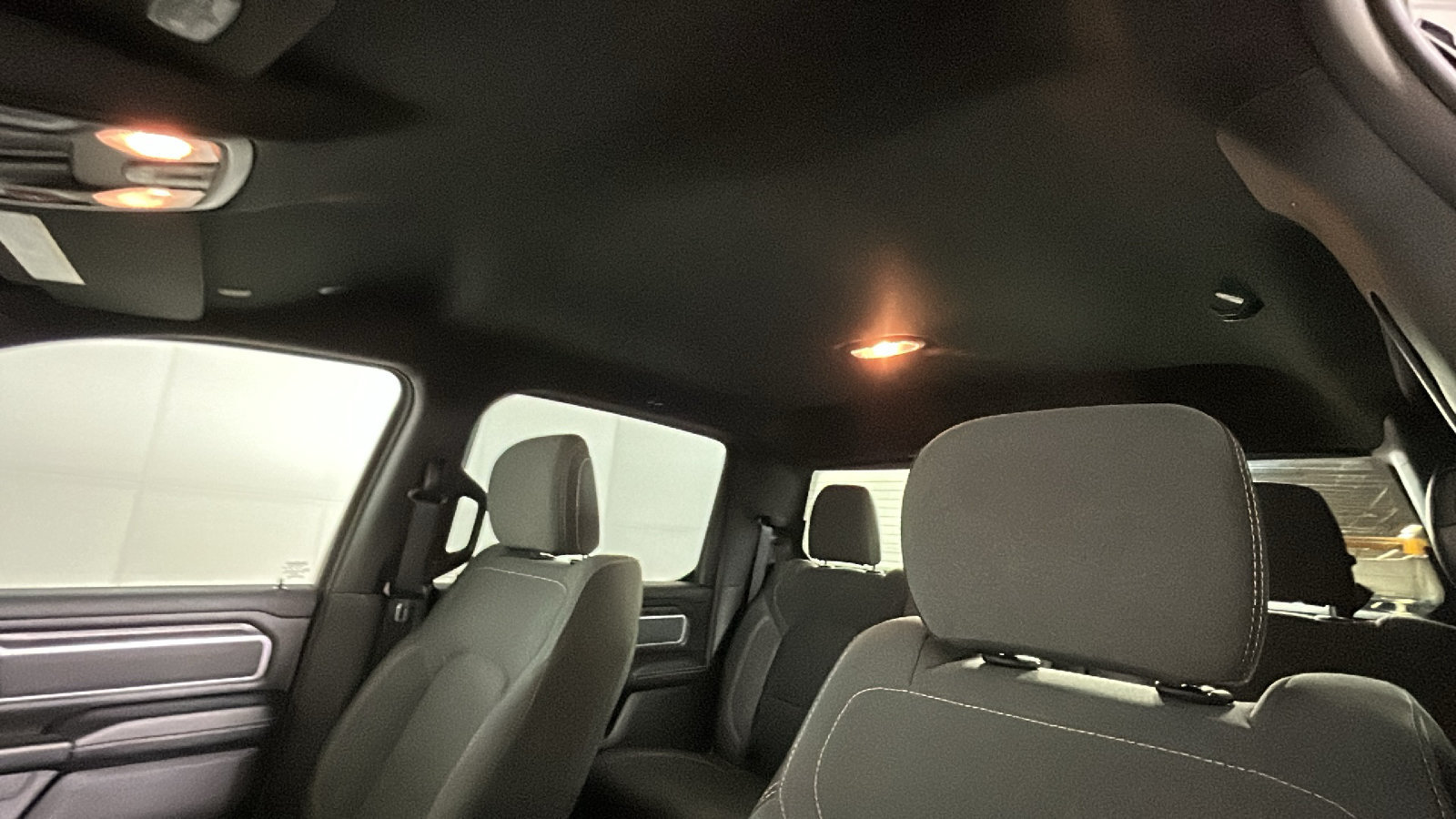 Used 2022 RAM 1500 Big Horn AWD/4WD image 16