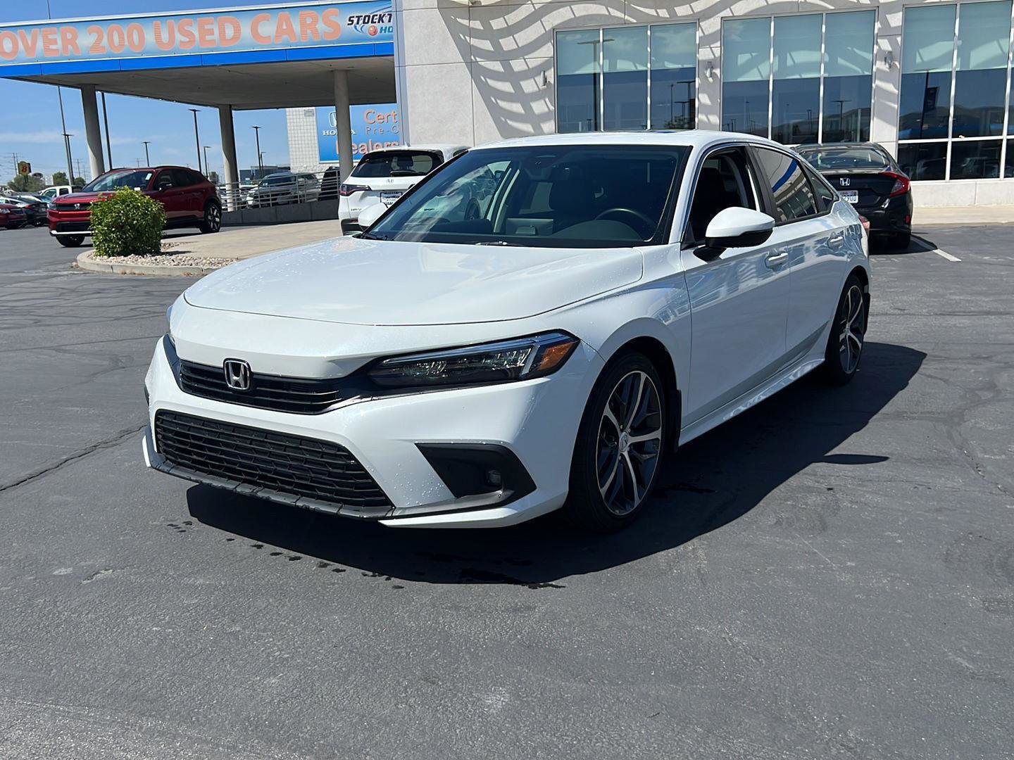 Used 2023 Honda Civic Touring image 5