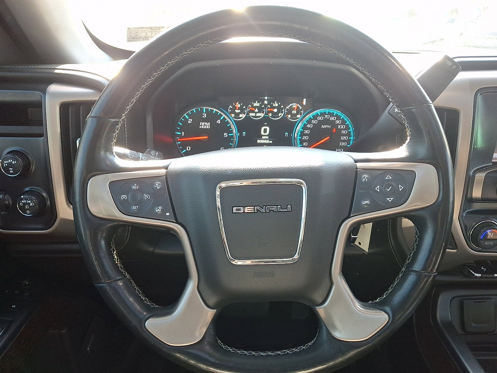 Used 2018 GMC Sierra 1500 Denali image 20