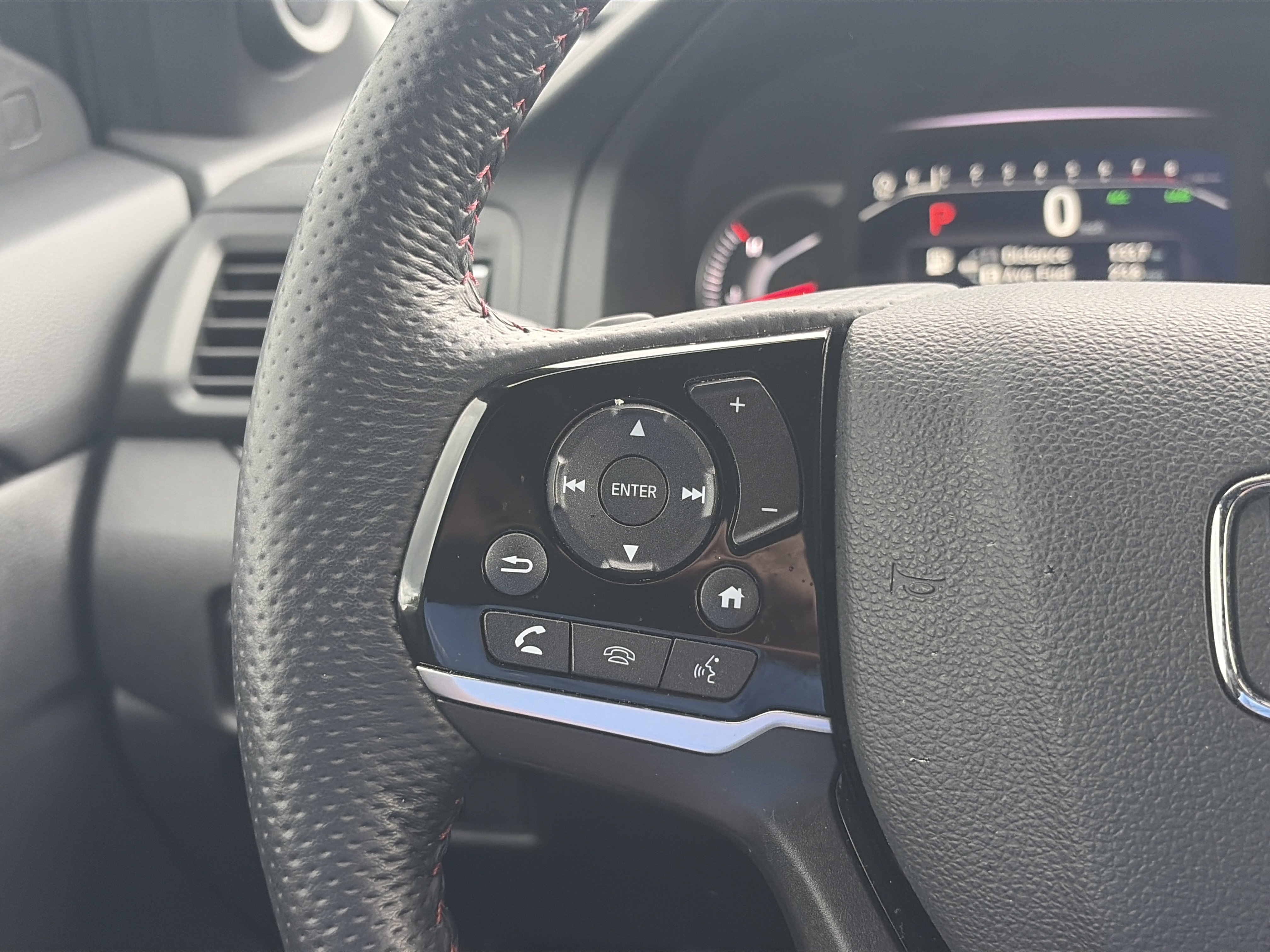 Certified 2024 Honda Passport Black Edition image 7
