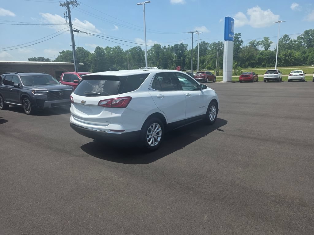 Used 2019 Chevrolet Equinox LT FWD image 3