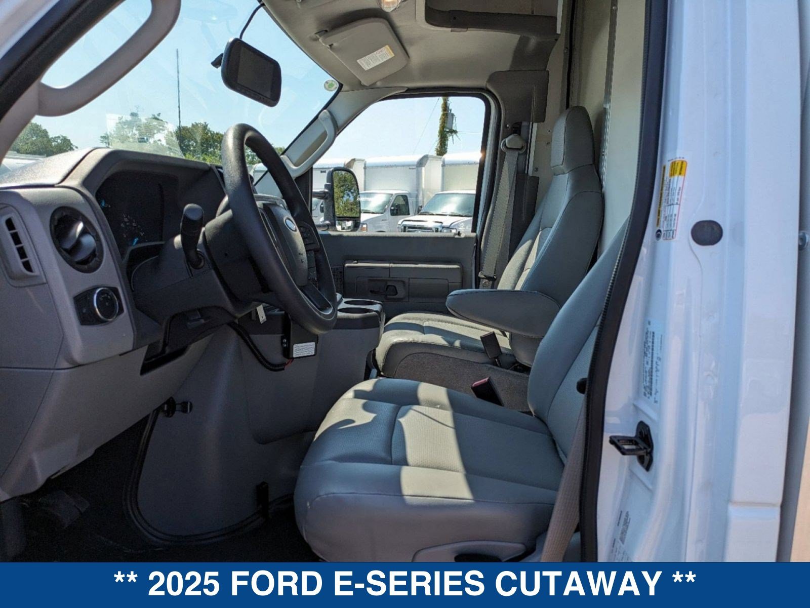 New 2025 Ford E-350 and Econoline 350 Super Duty w/ Power Equipment Group RWD image 17