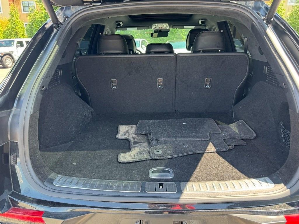 Used 2023 Genesis GV70 3.5T Sport w/ Sport Prestige Package image 6