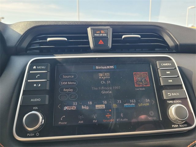 Certified 2022 Nissan Versa SR w/ Trunk Package image 23