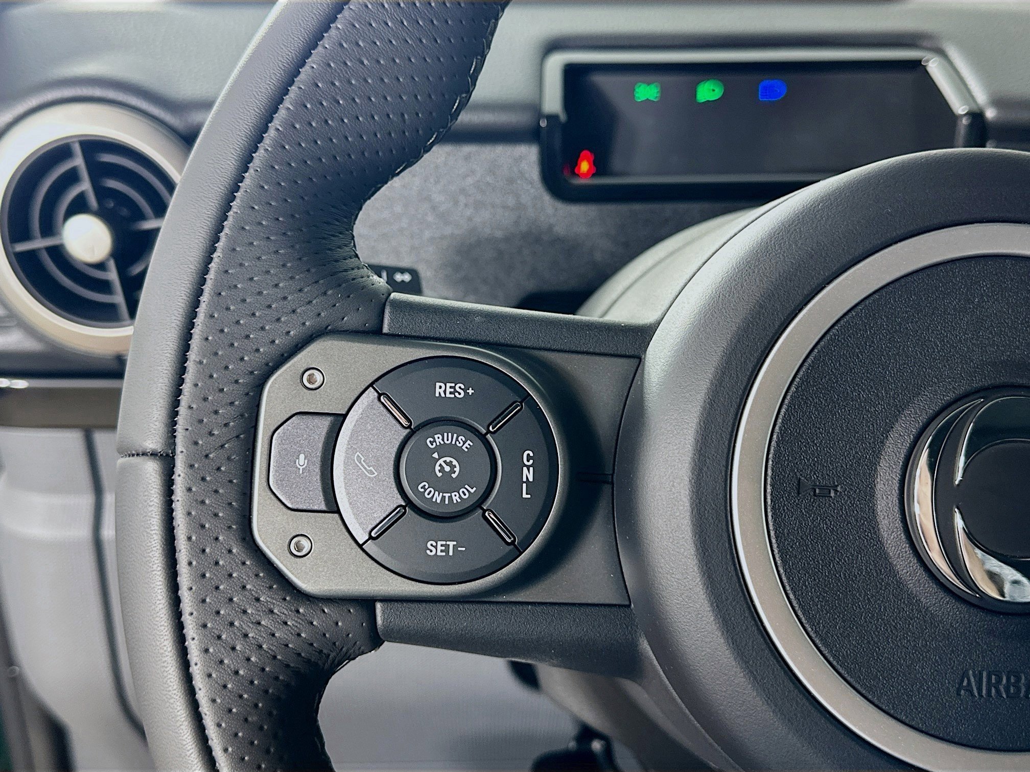 New 2025 INEOS Grenadier Fieldmaster Edition image 19