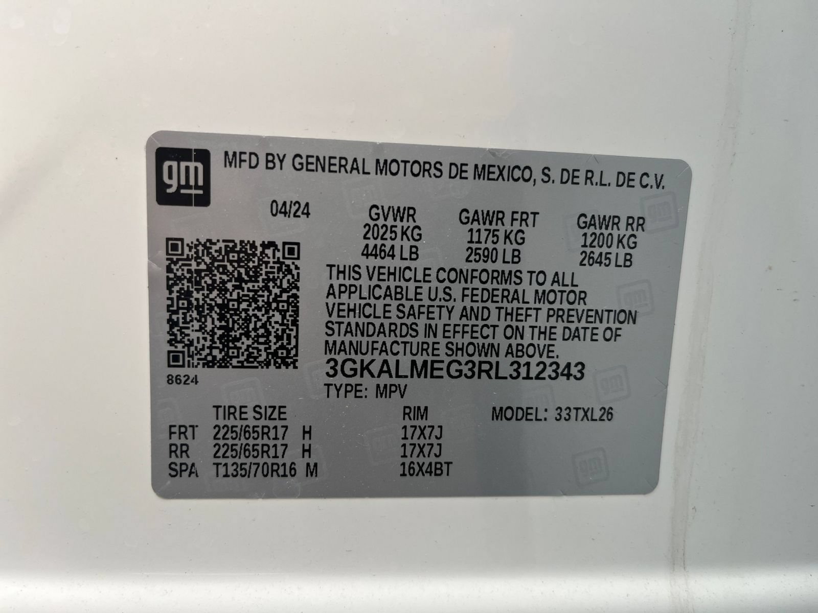Used 2024 GMC Terrain SLE FWD image 34