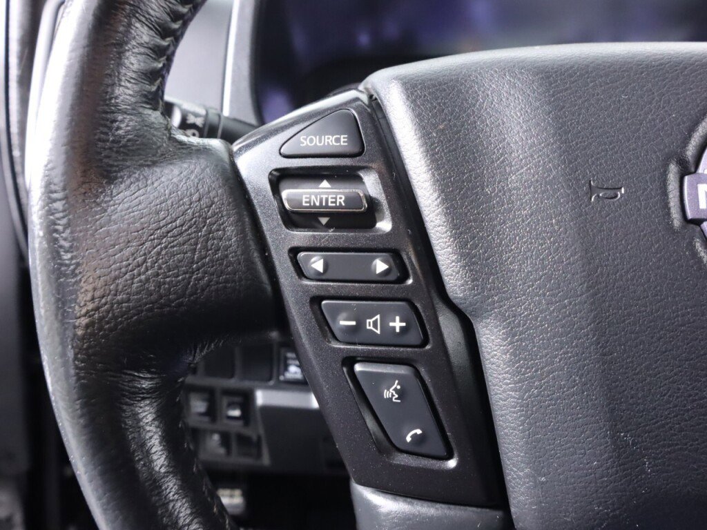 Used 2023 Nissan Frontier SV w/ SV Premium Package image 15