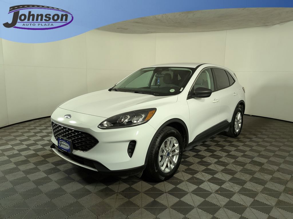 Used 2022 Ford Escape SE image 1