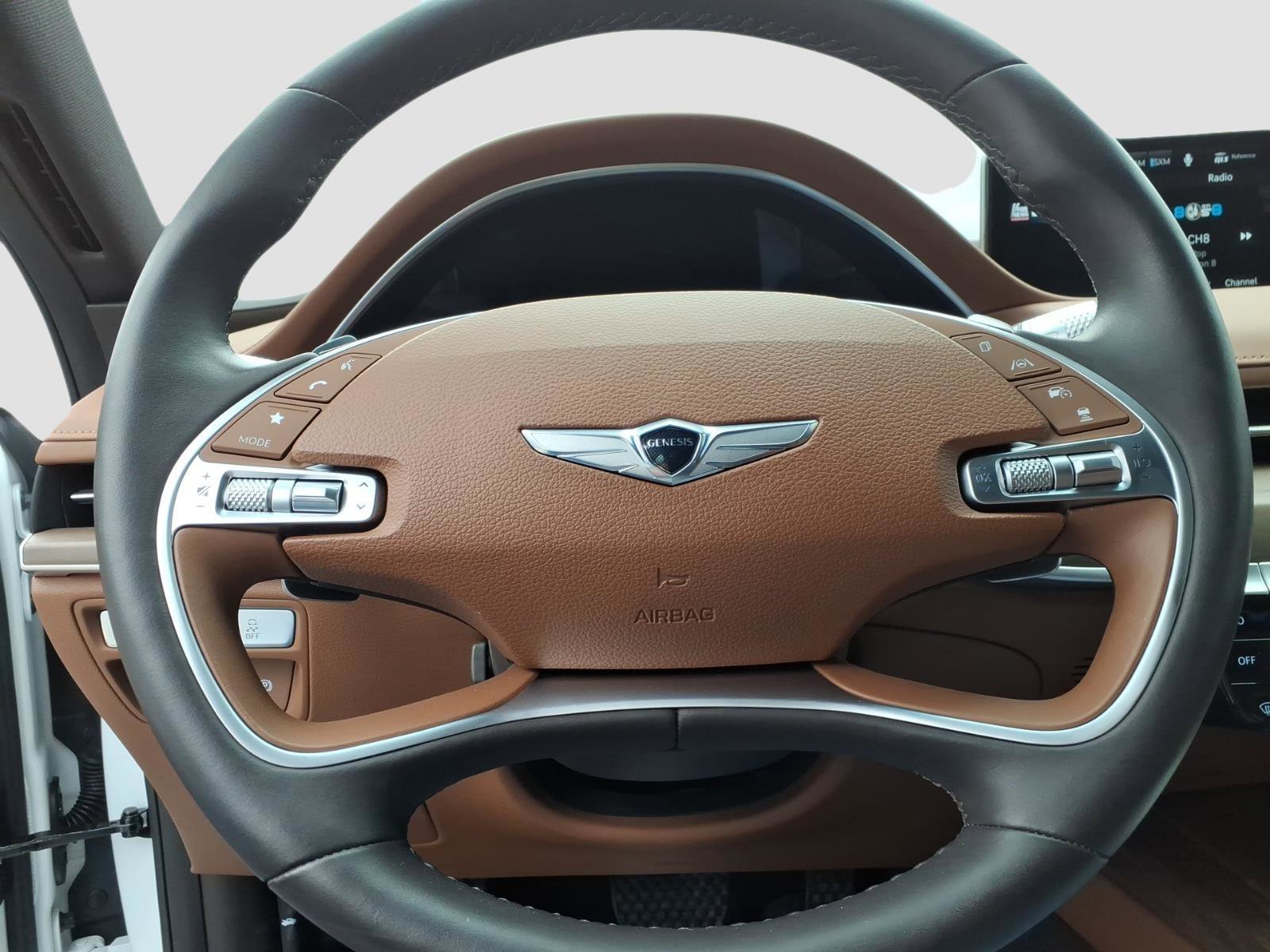 Used 2024 Genesis G80 image 21