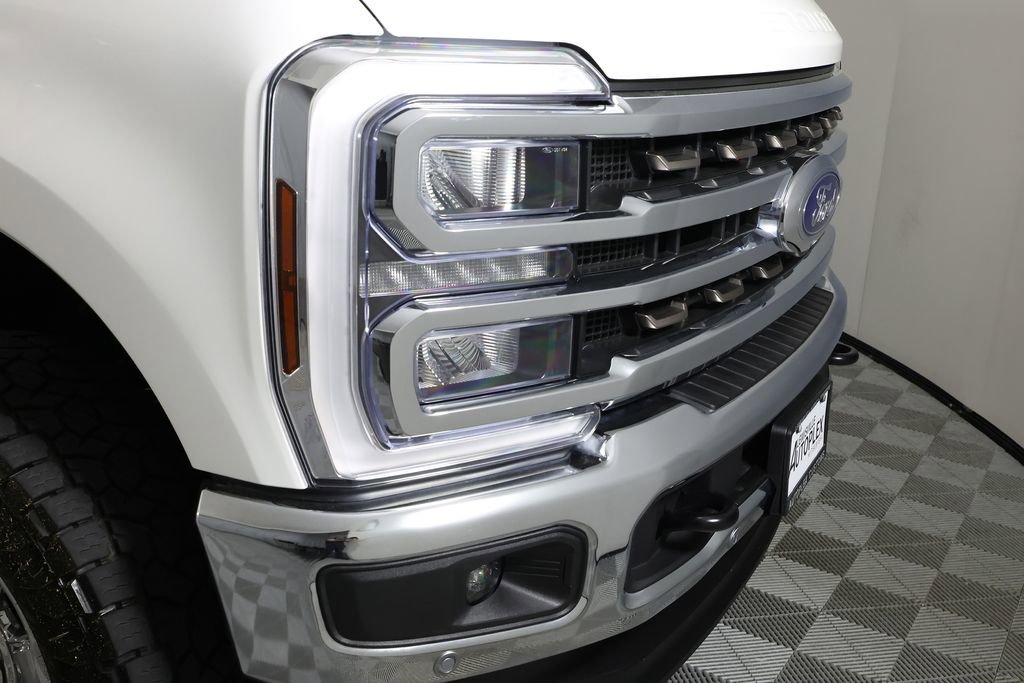 Used 2025 Ford F350 King Ranch w/ Chrome Package AWD/4WD image 47