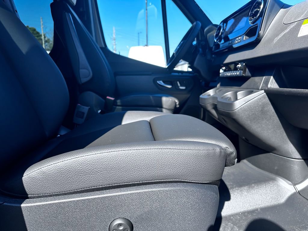 New 2026 Mercedes-Benz Sprinter 2500 image 35