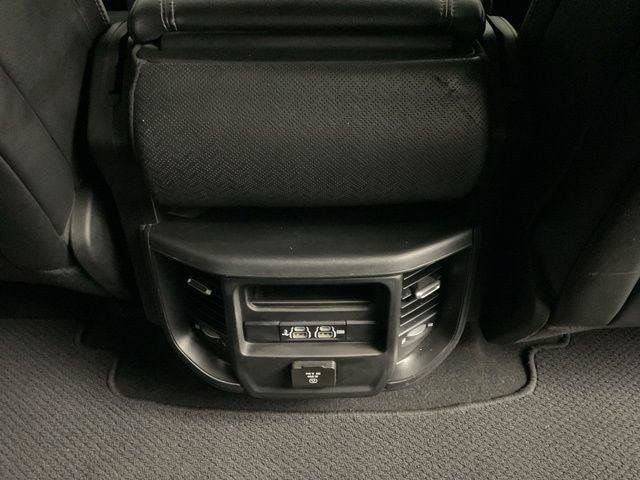 Used 2019 RAM 1500 Laramie w/ Off Road Group AWD/4WD image 30