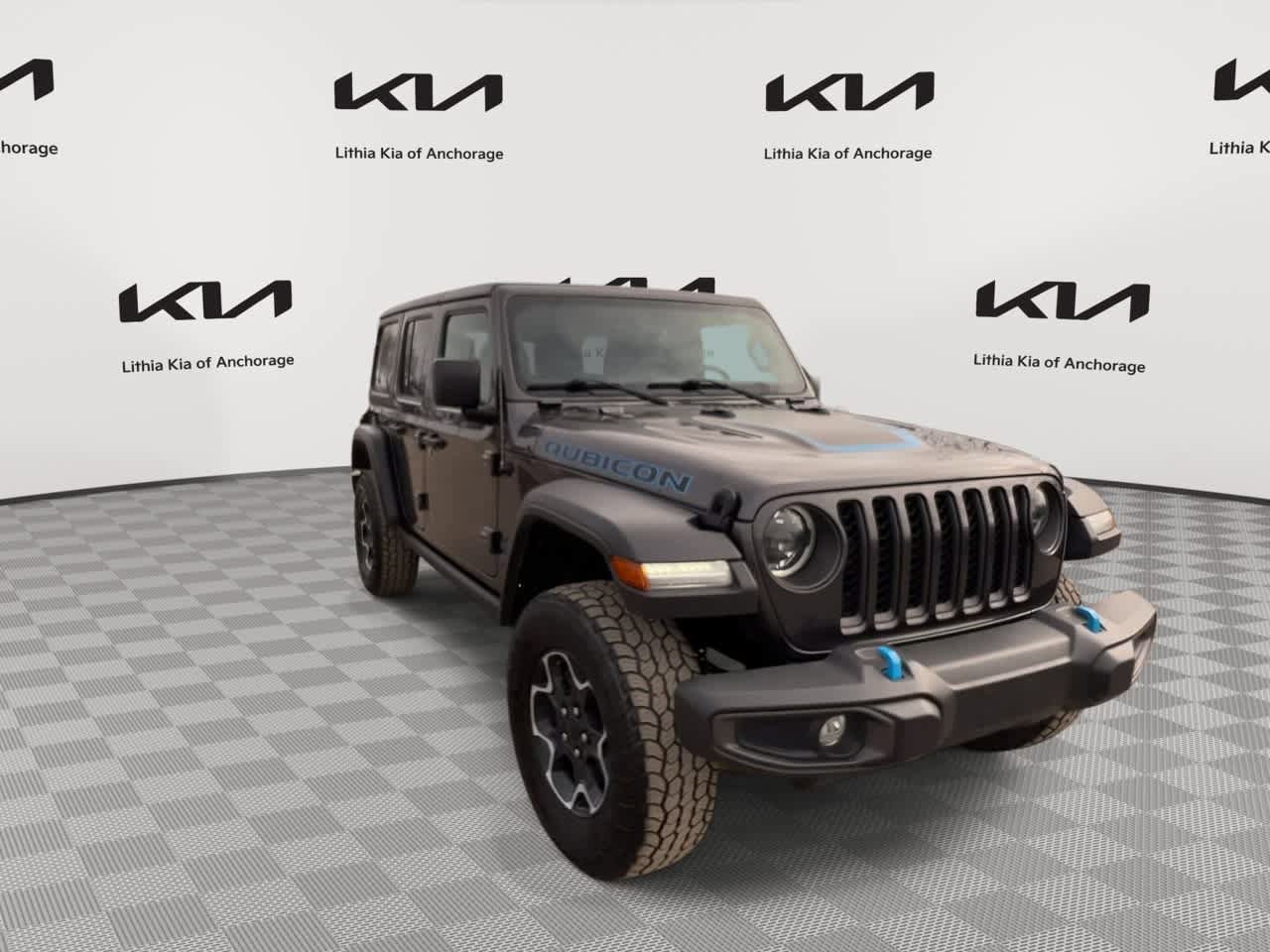 Used 2023 Jeep Wrangler Unlimited Rubicon 4xe w/ Cold Weather Group AWD/4WD image 4