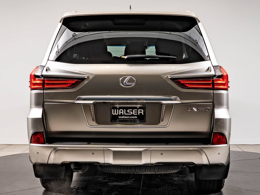 Certified 2021 Lexus LX 570 4WD w/ Luxury Package image 7