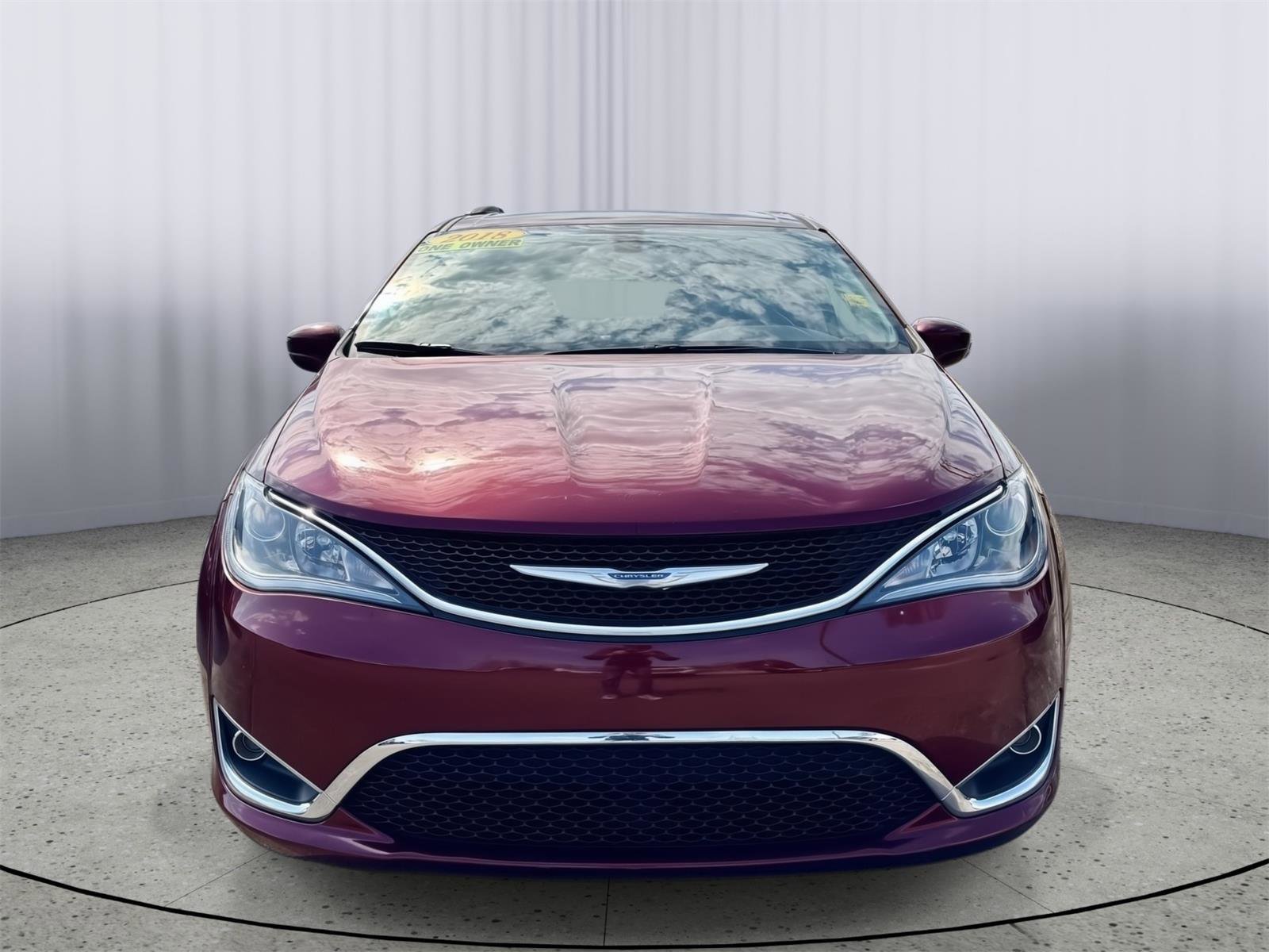 Used 2018 Chrysler Pacifica Touring-L Plus image 22