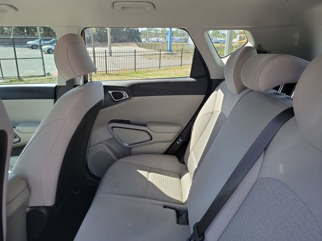 Used 2021 Kia Soul S image 26