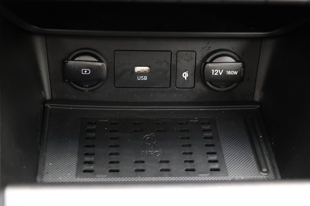 Used 2023 Hyundai Kona Limited AWD/4WD image 29