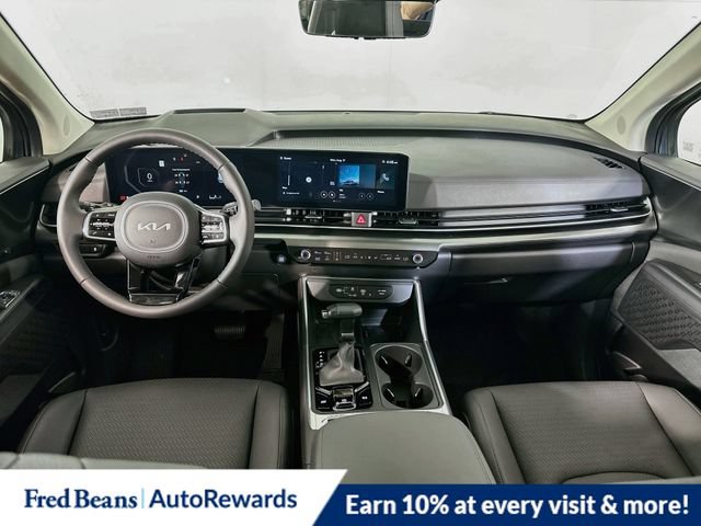 New 2025 Kia Carnival SX Prestige FWD image 14