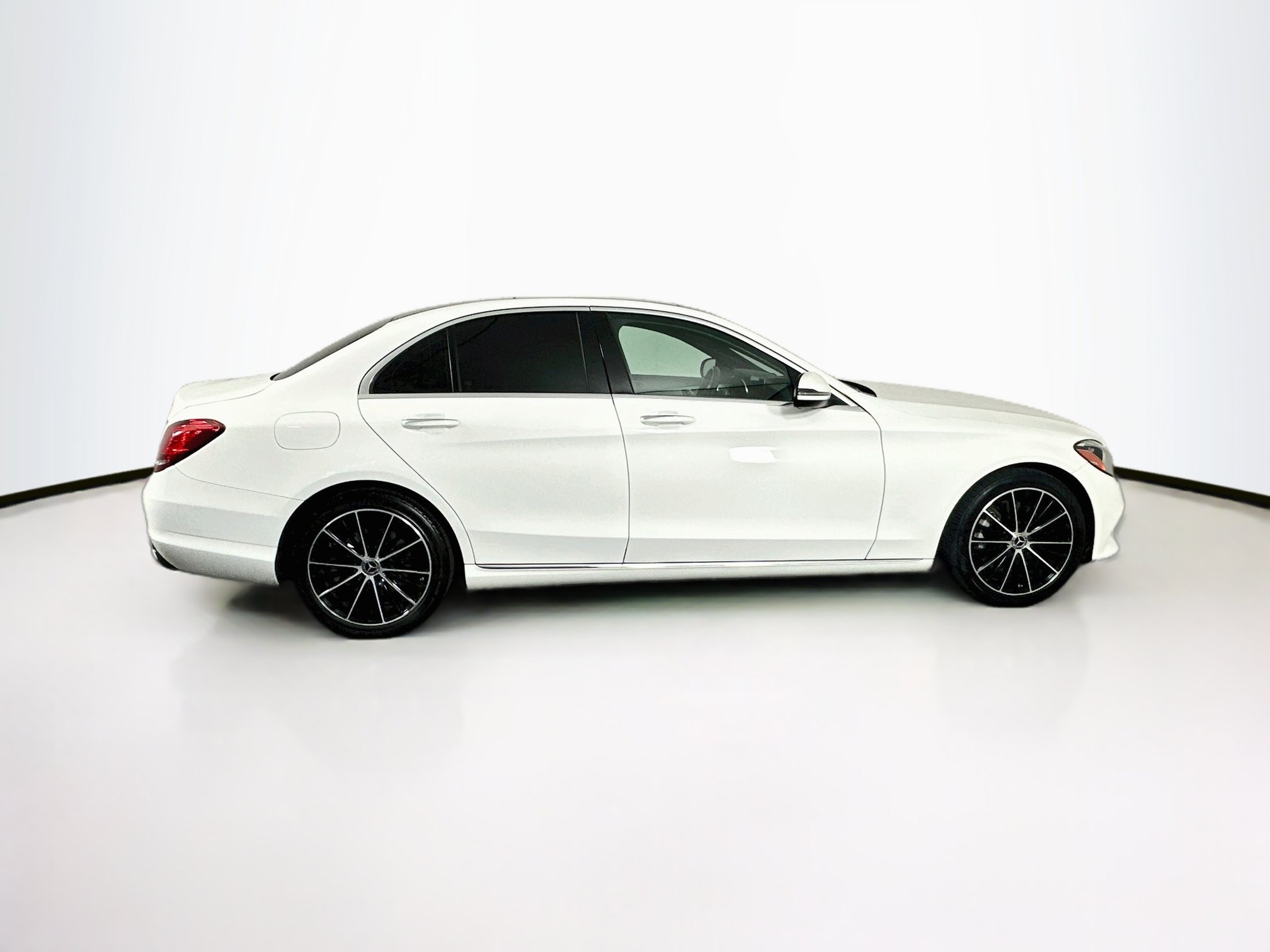 Used 2021 Mercedes-Benz C 300 Sedan image 10