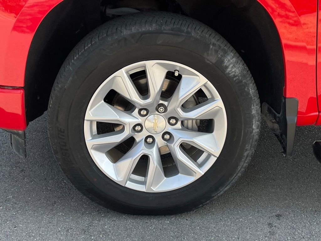 Used 2022 Chevrolet Silverado 1500 Custom image 32
