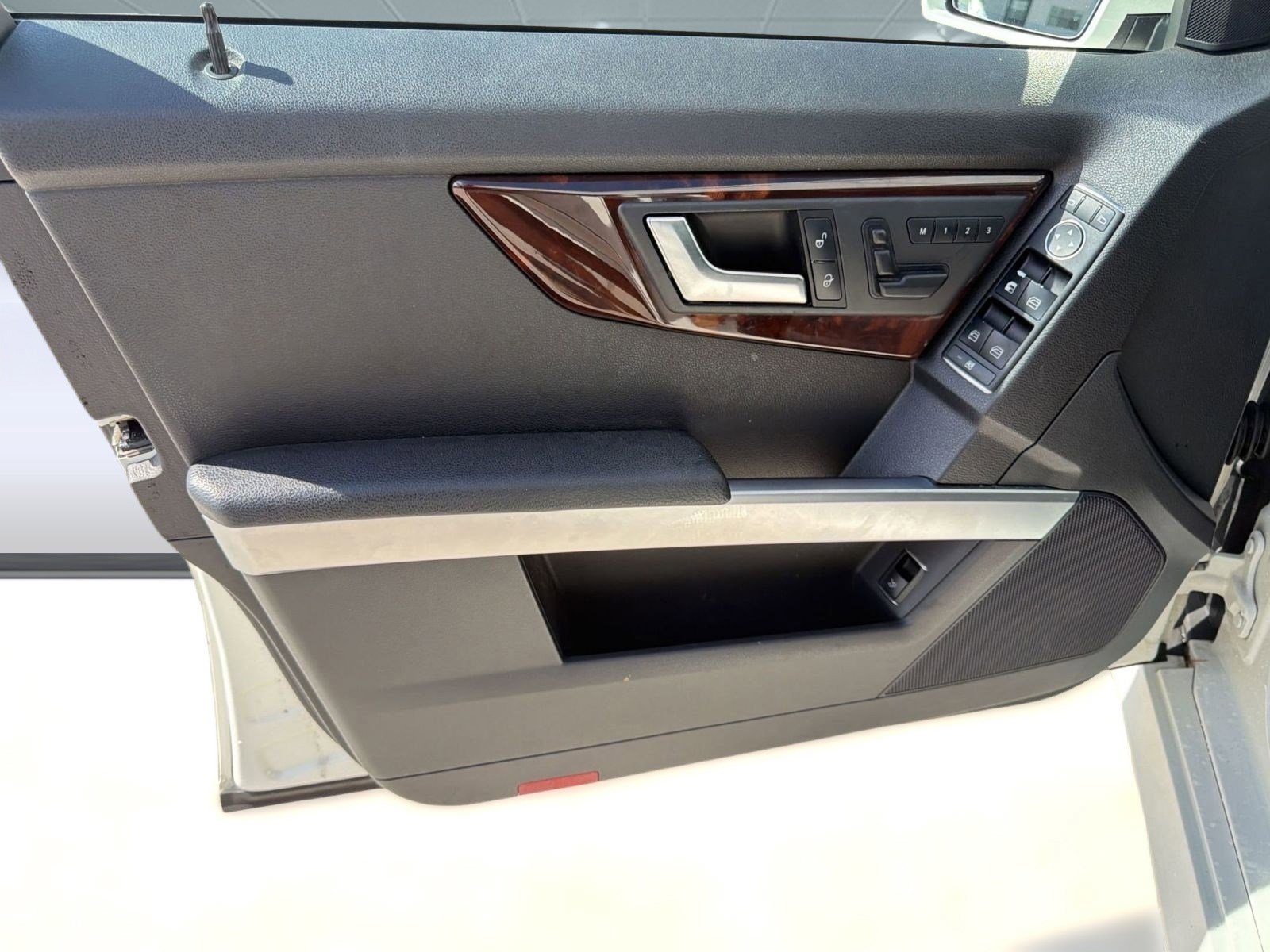 Used 2012 Mercedes-Benz GLK 350 4MATIC image 21