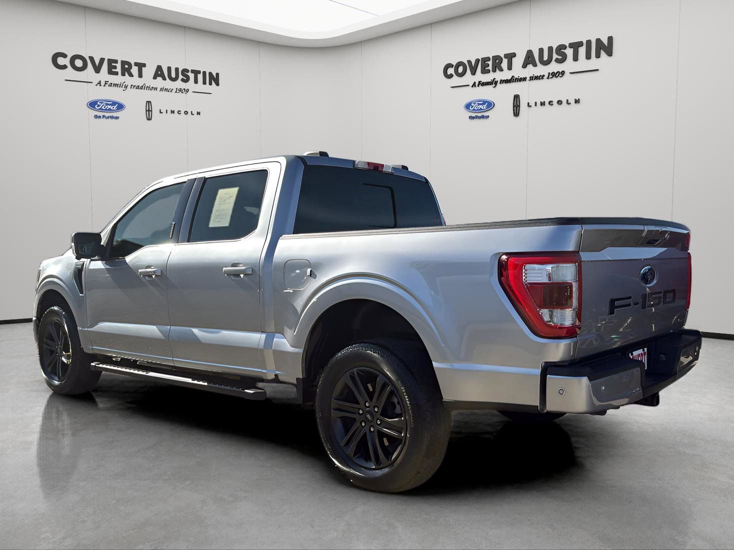 Used 2022 Ford F150 Lariat w/ Equipment Group 502A High image 3