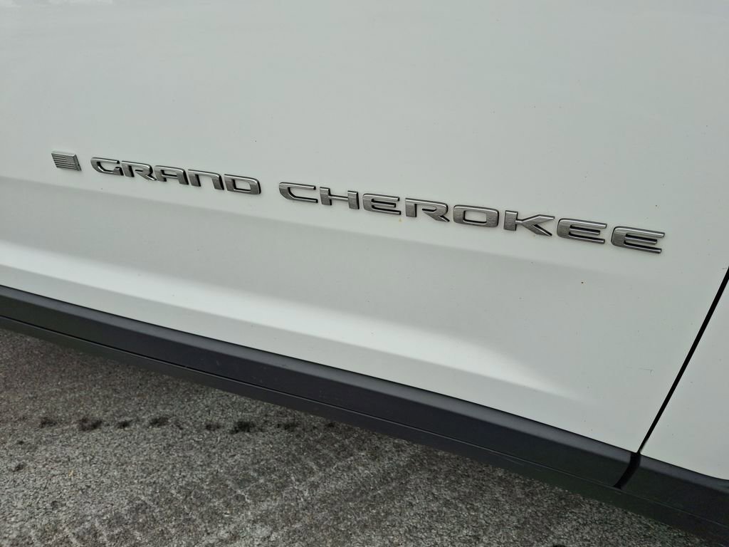 Used 2021 Jeep Grand Cherokee L Limited image 34