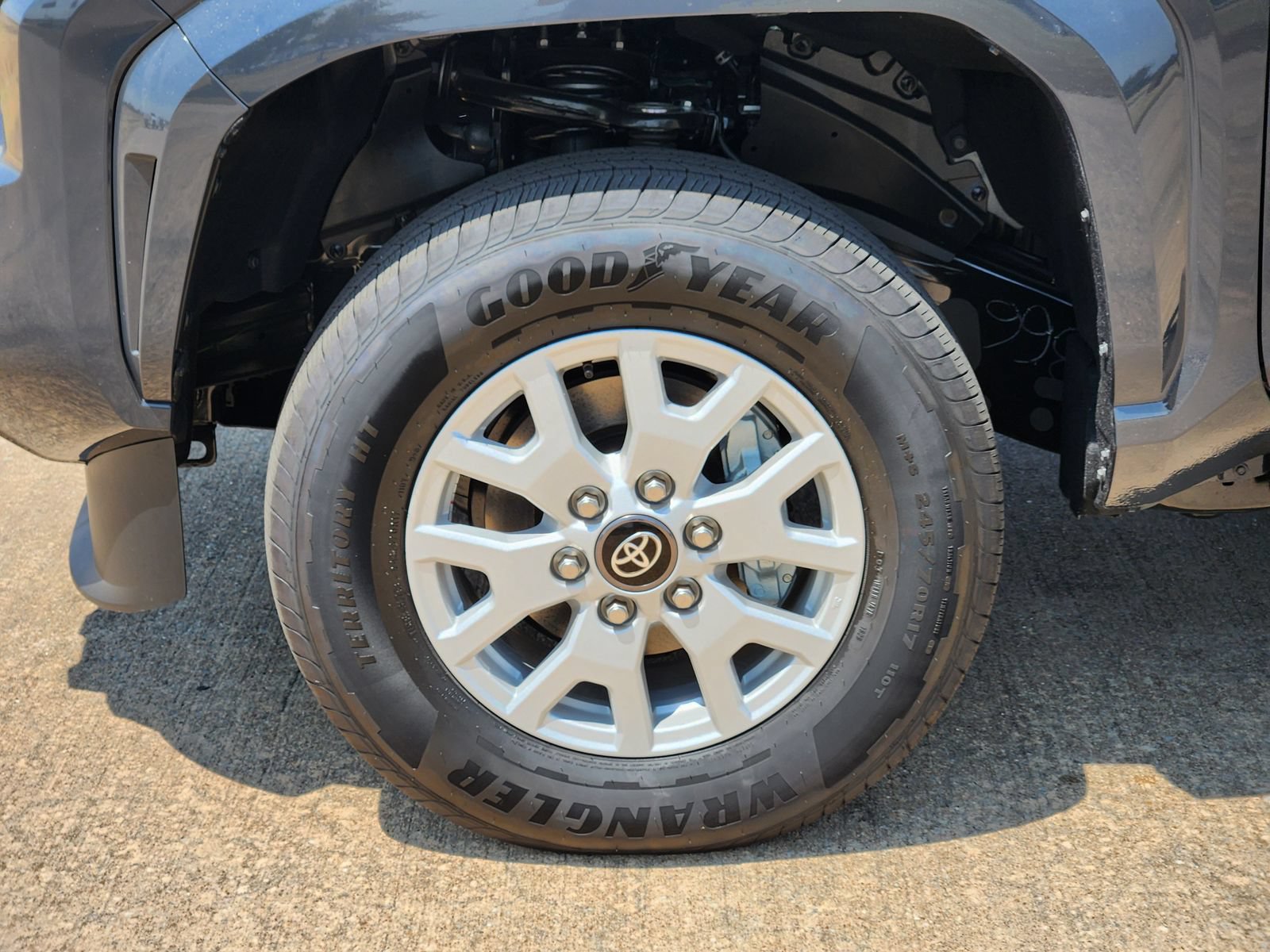 New 2026 Toyota Tacoma SR5 AWD/4WD image 11