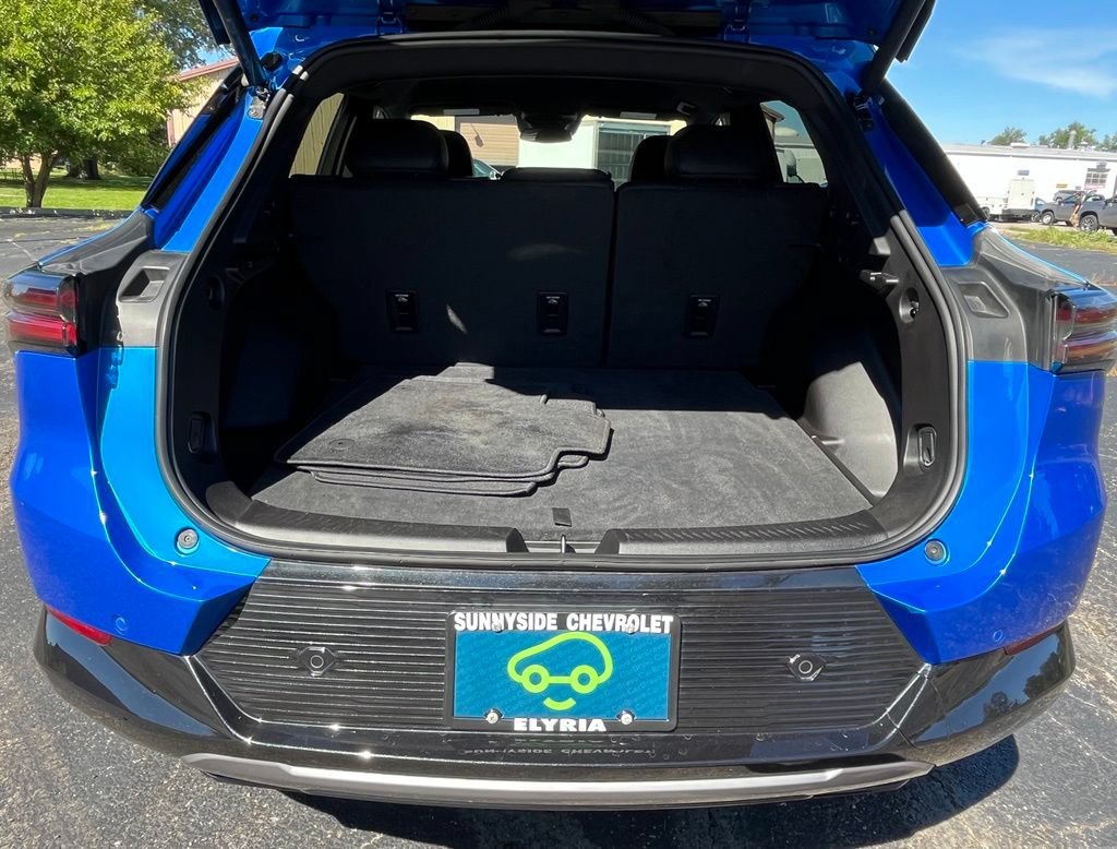 Certified 2024 Chevrolet Equinox EV LT FWD image 5