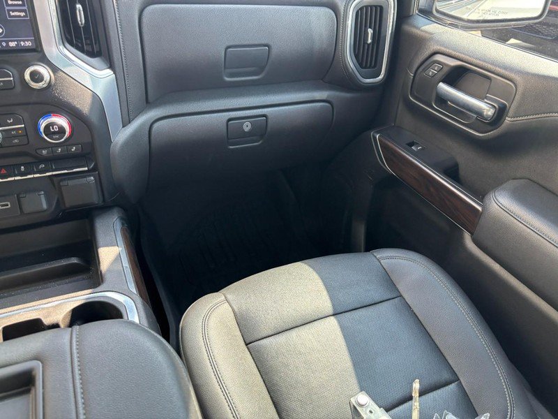 Used 2021 GMC Sierra 1500 SLT w/ SLT Premium Package AWD/4WD image 19