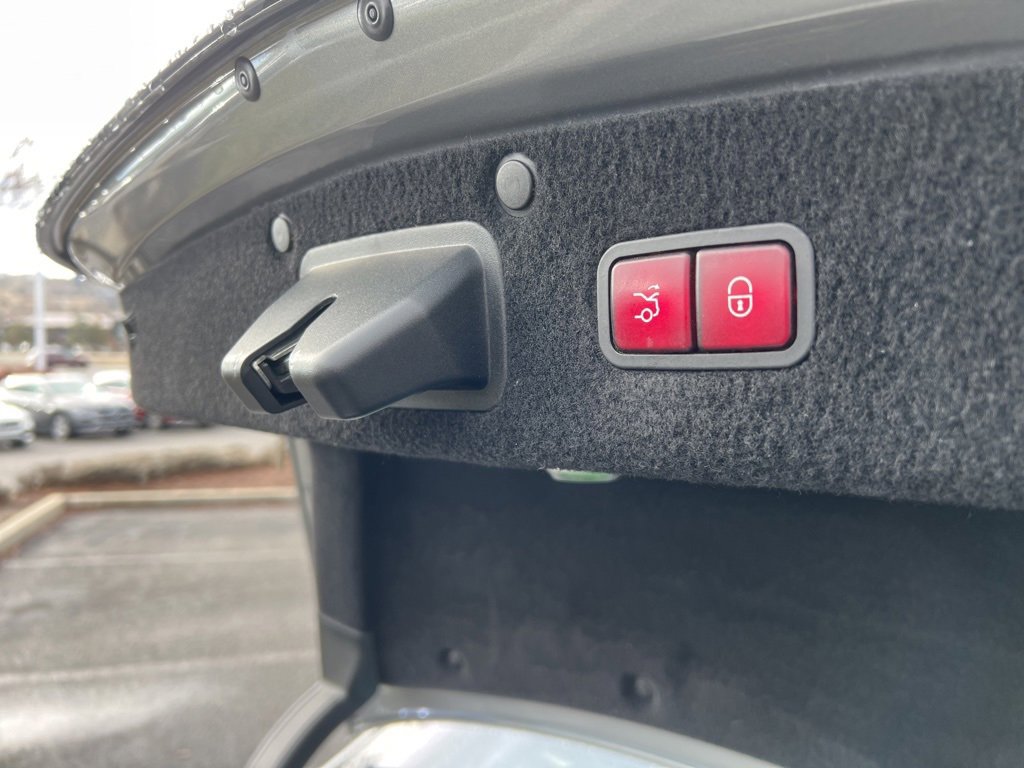 Used 2015 Mercedes-Benz S 550 4MATIC Sedan image 16