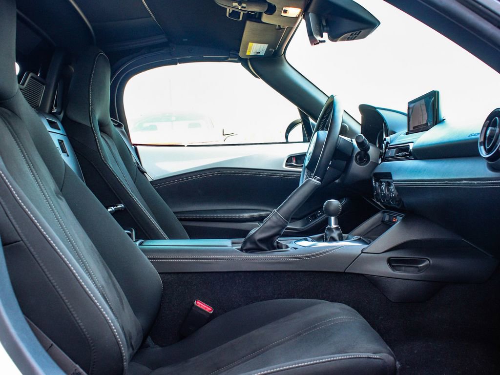 Used 2024 MAZDA MX-5 Miata Club image 34