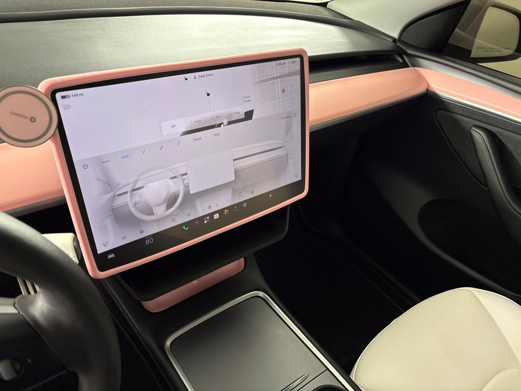 Used 2024 Tesla Model Y Performance AWD/4WD image 30