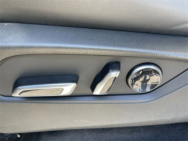 Used 2022 Acura MDX SH-AWD w/ Technology Package image 12