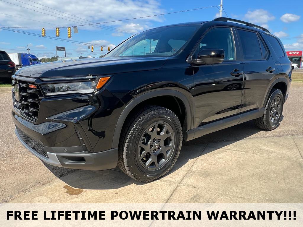 New 2025 Honda Pilot TrailSport